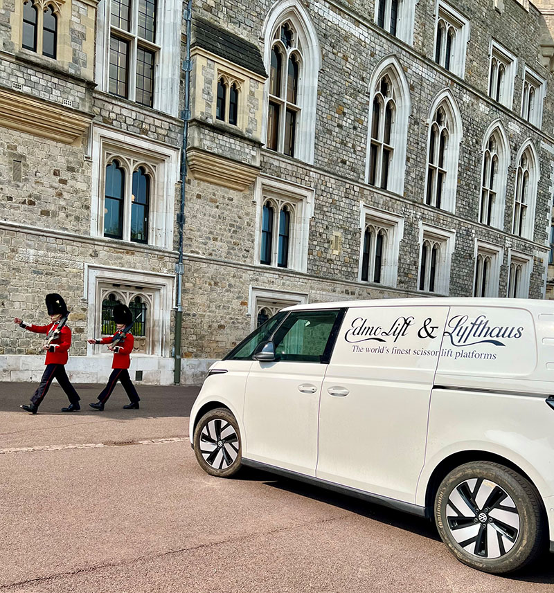 scissor lift table servicing
